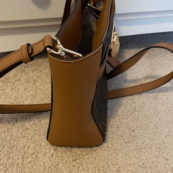 MK Md Messenger - Picture 6 of 6